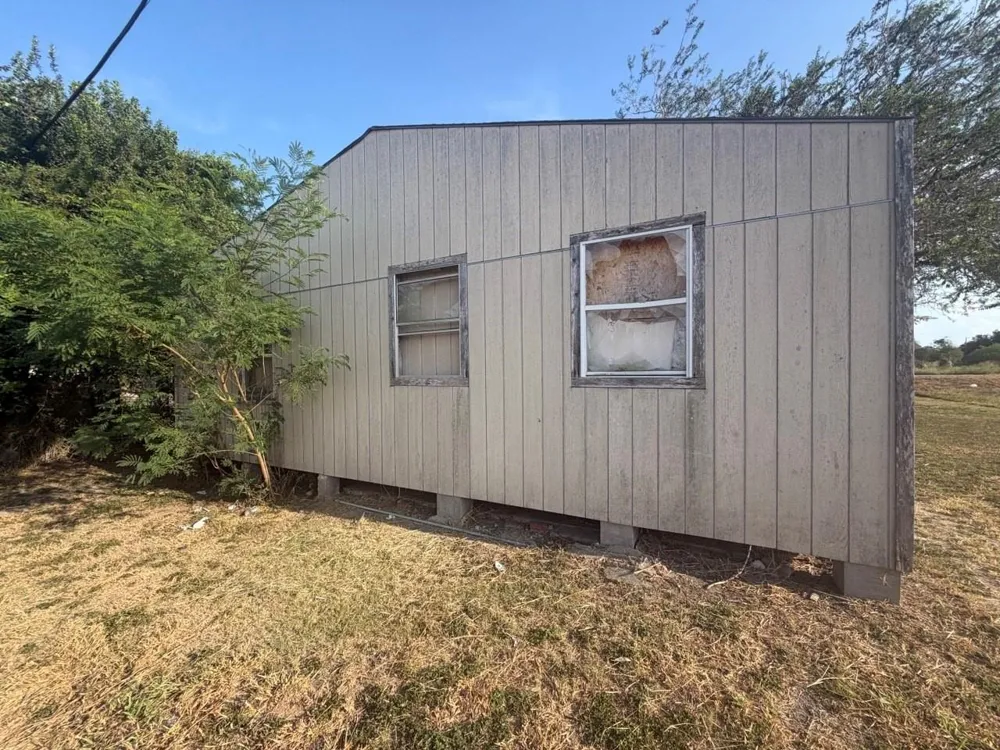 1234 Easterling Drive Alice, TX 78332