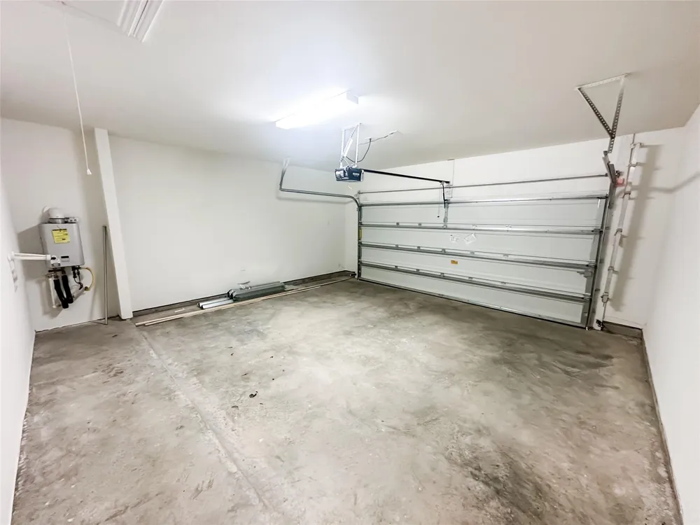 2012 Rebel Way Alvin, TX 77511