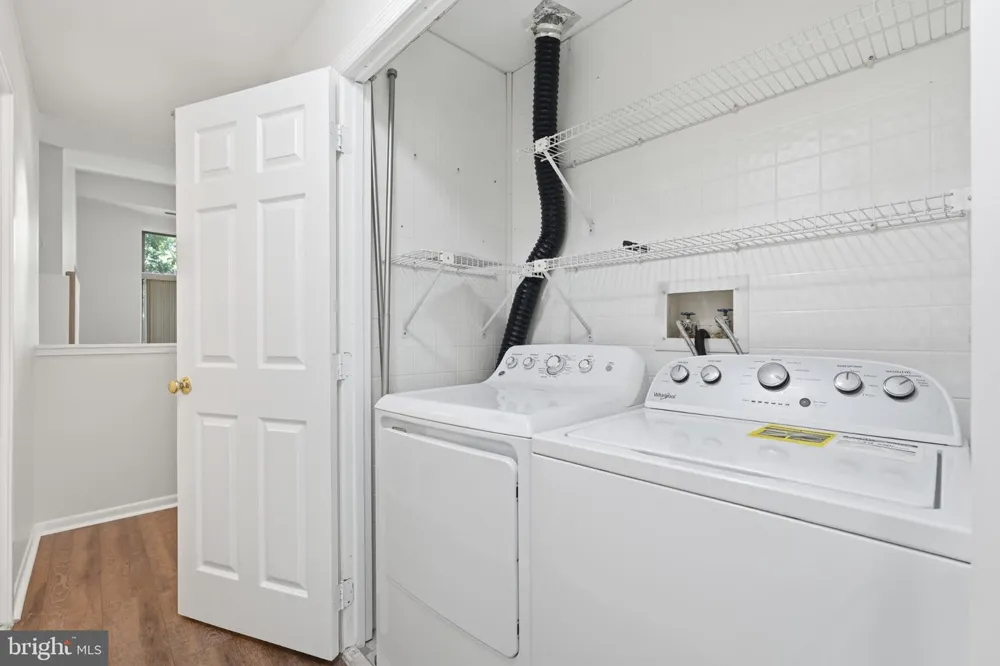 11559 ROLLING GREEN COURT #300 Reston, VA 20191