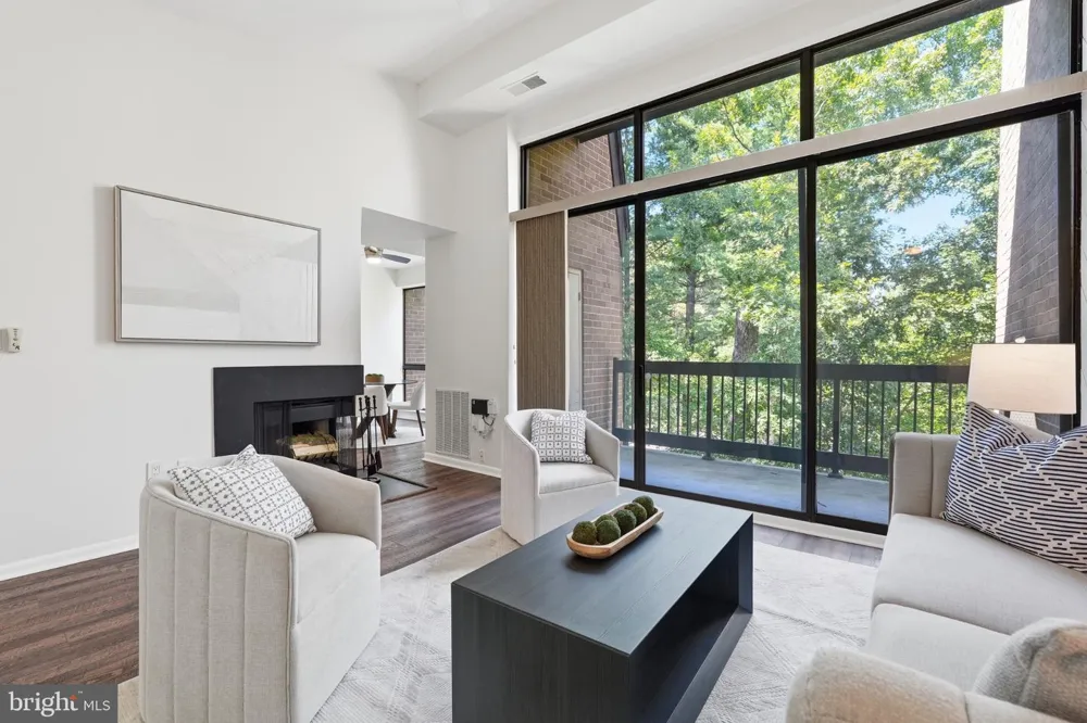 11559 ROLLING GREEN COURT #300 Reston, VA 20191