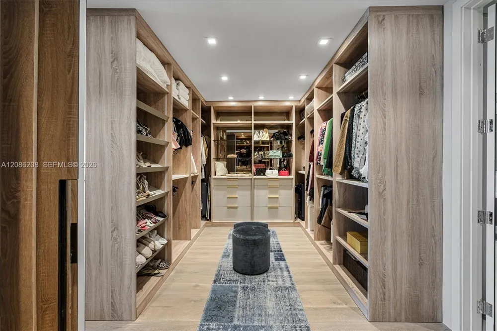 10203 Collins Ave #2101 Bal Harbour, FL 33154