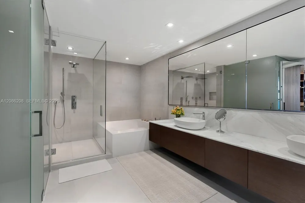 10203 Collins Ave #2101 Bal Harbour, FL 33154