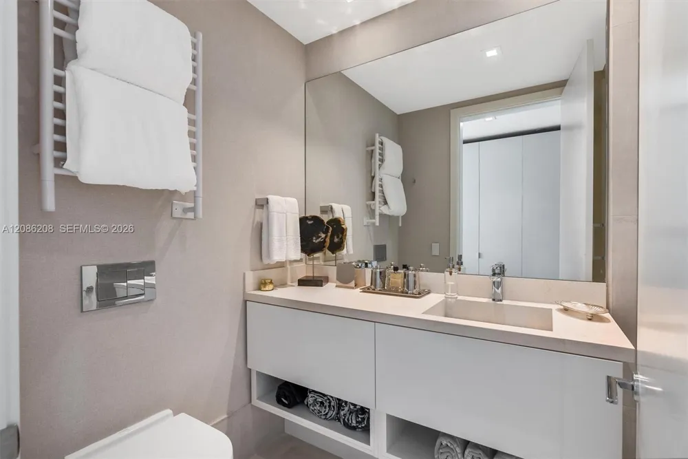10203 Collins Ave #2101 Bal Harbour, FL 33154