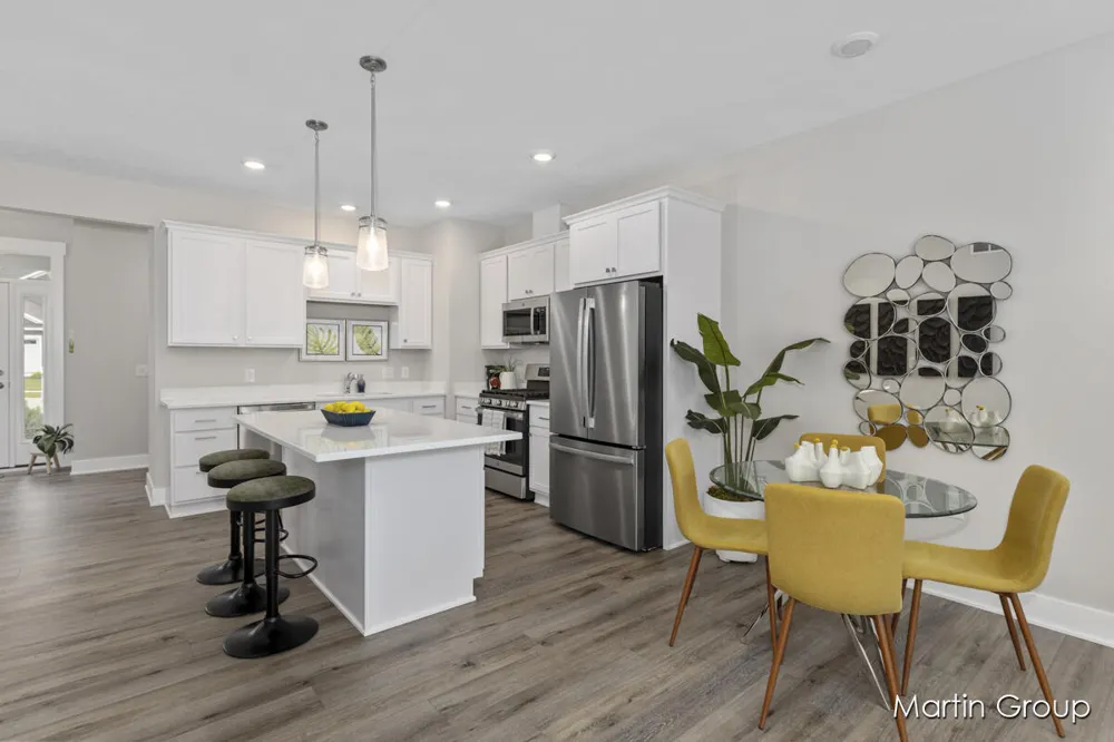 2240 Watertown Way NE Grand Rapids, MI 49505