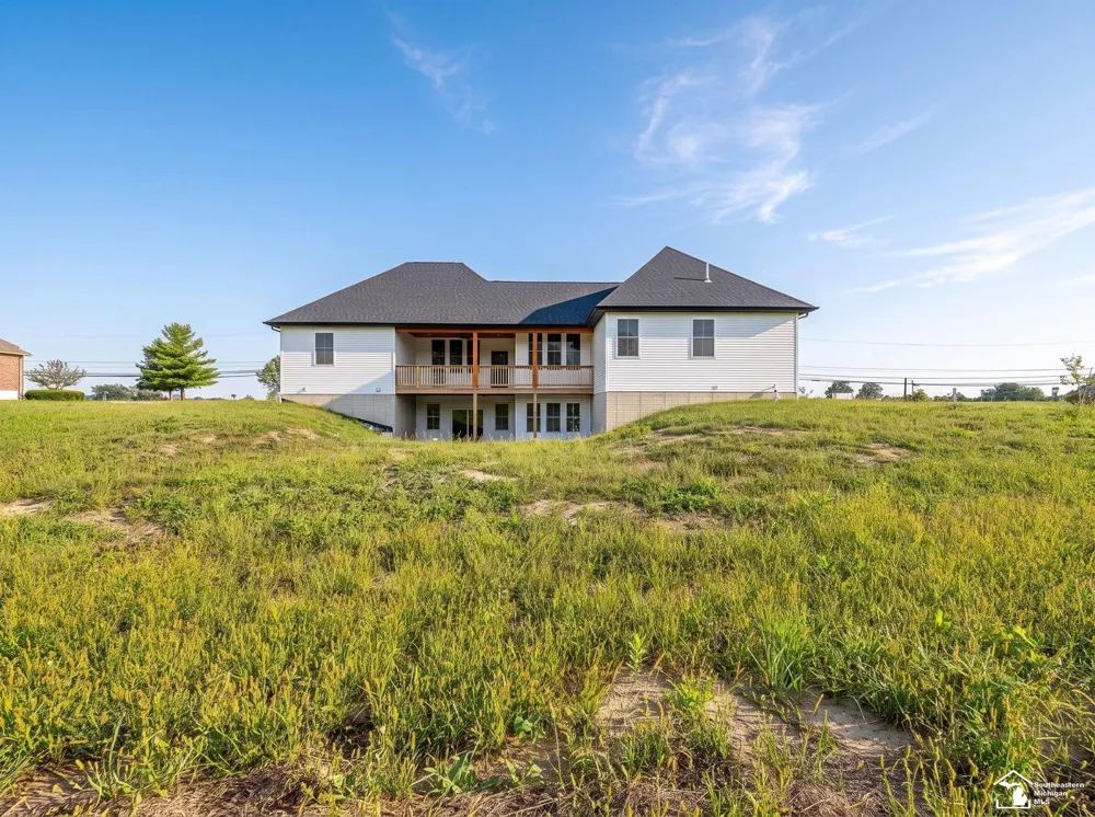 2706 S Custer Road Monroe Charter Township, MI 48161