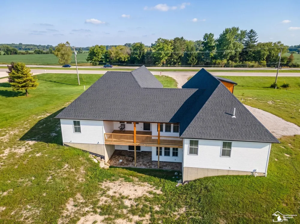 2706 S Custer Road Monroe Charter Township, MI 48161