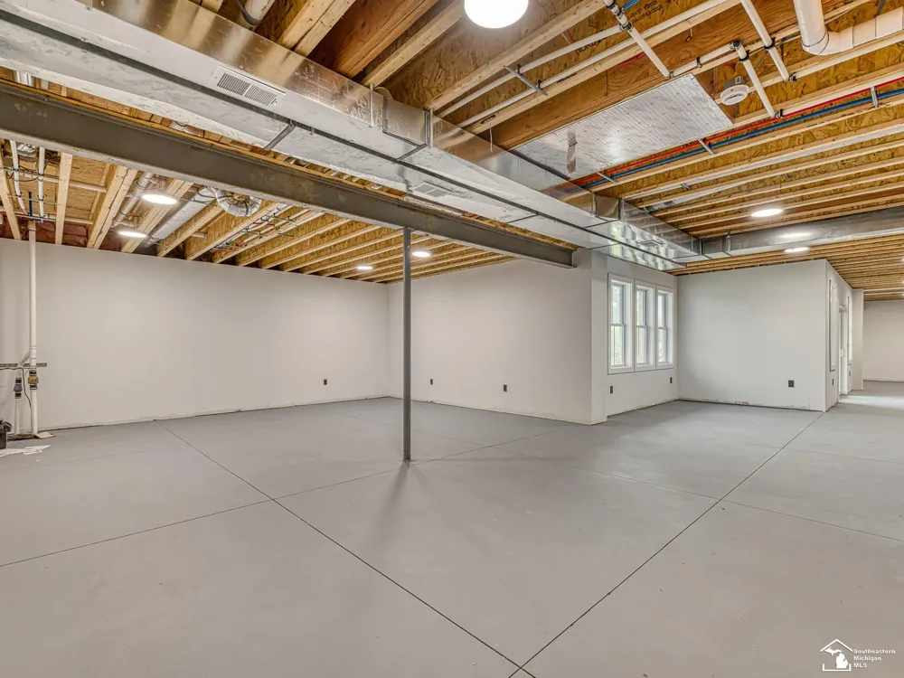 2706 S Custer Road Monroe Charter Township, MI 48161