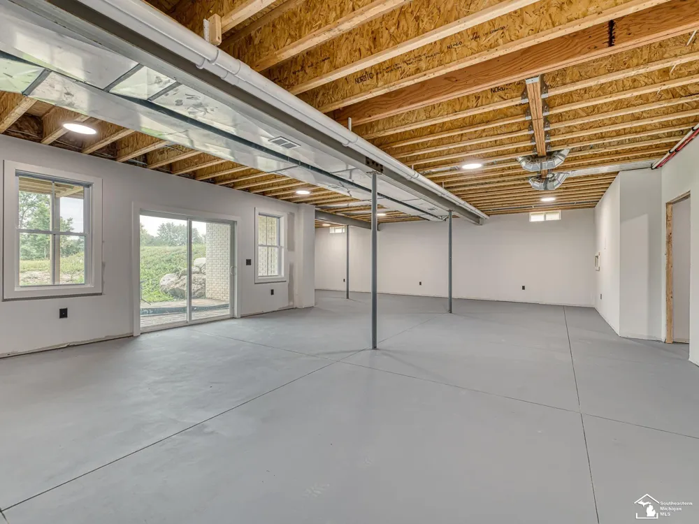 2706 S Custer Road Monroe Charter Township, MI 48161