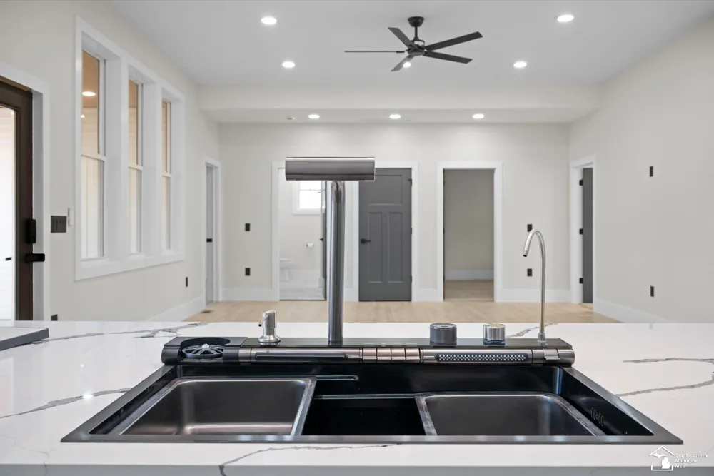 2706 S Custer Road Monroe Charter Township, MI 48161