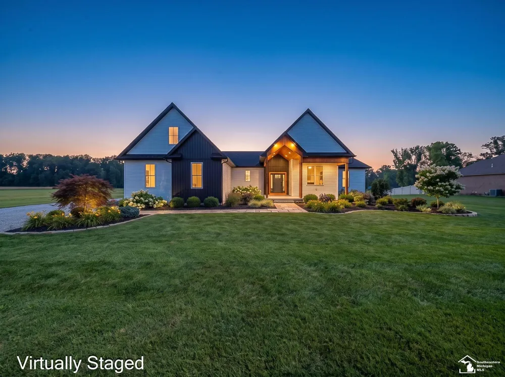 2706 S Custer Road Monroe Charter Township, MI 48161