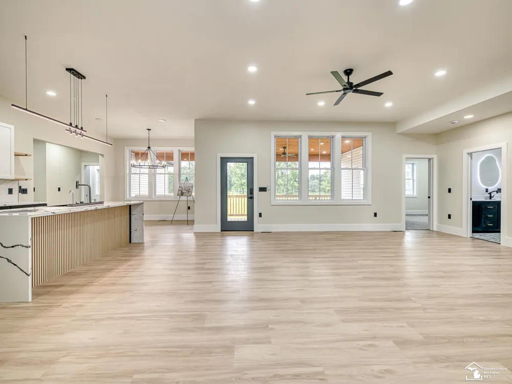 2706 S Custer Road Monroe Charter Township, MI 48161