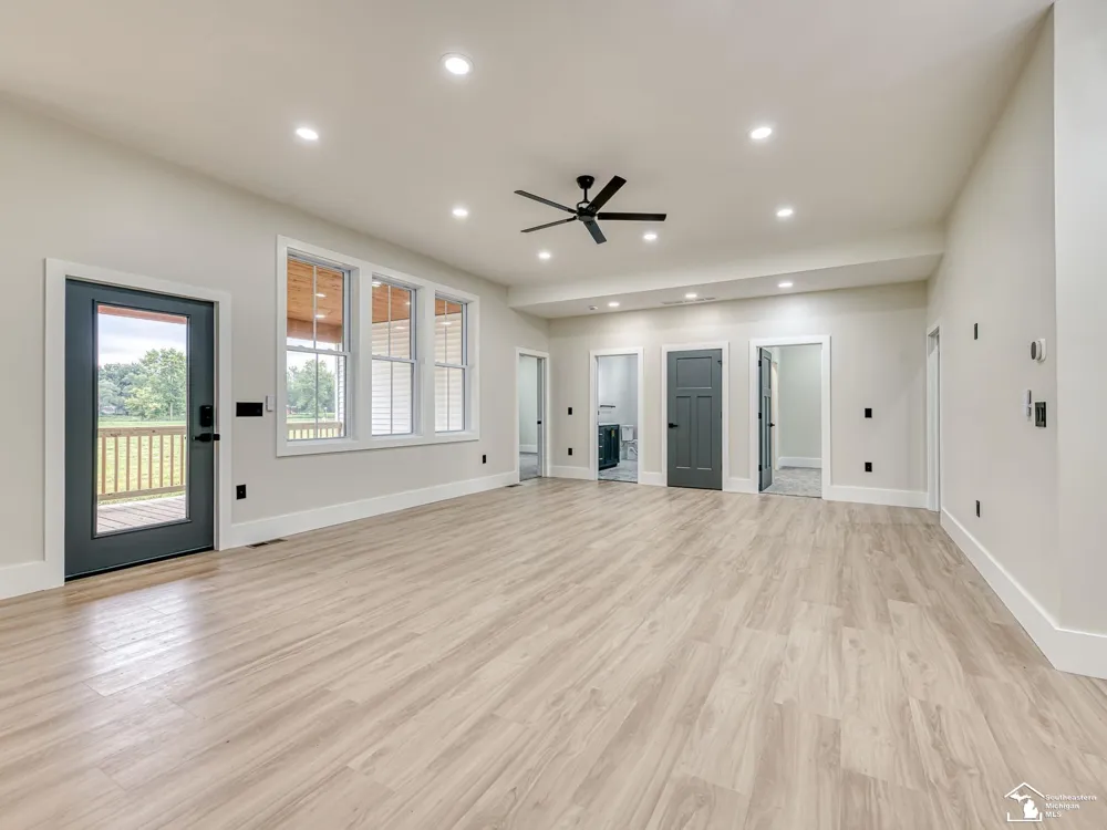 2706 S Custer Road Monroe Charter Township, MI 48161