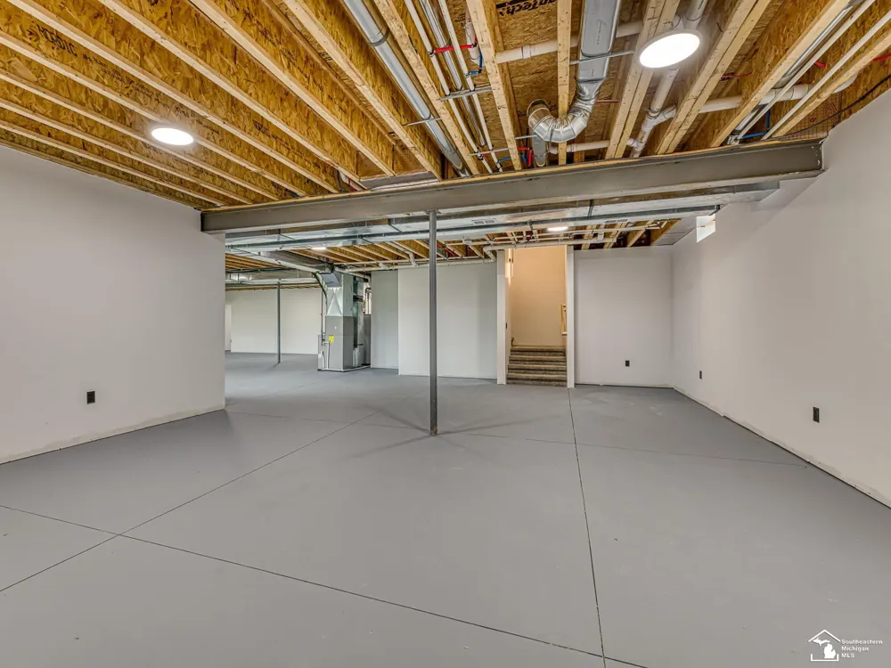 2706 S Custer Road Monroe Charter Township, MI 48161