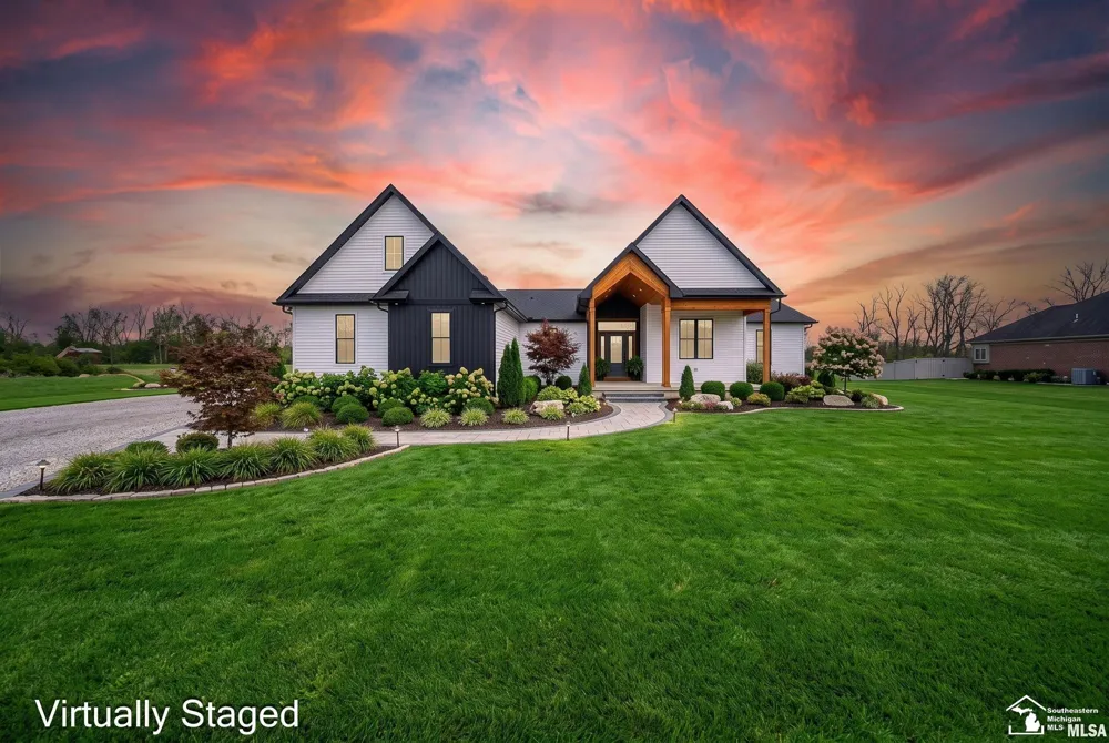 2706 S Custer Road Monroe Charter Township, MI 48161
