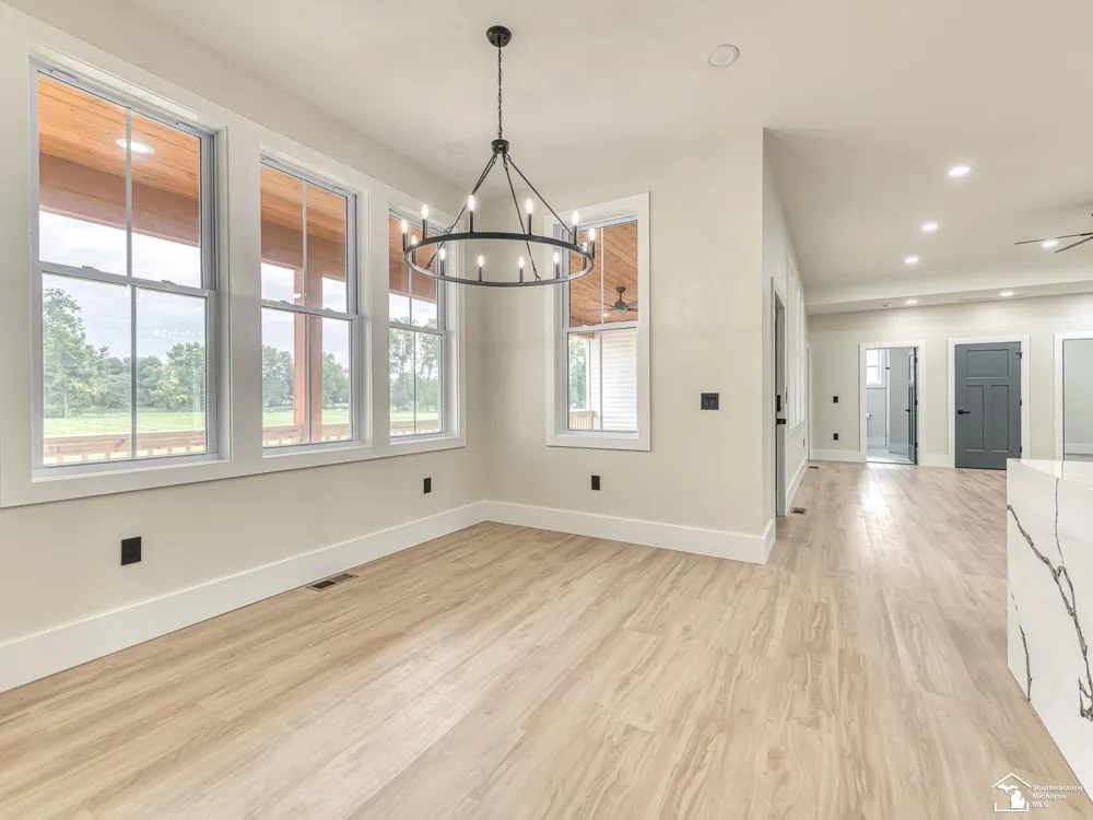 2706 S Custer Road Monroe Charter Township, MI 48161