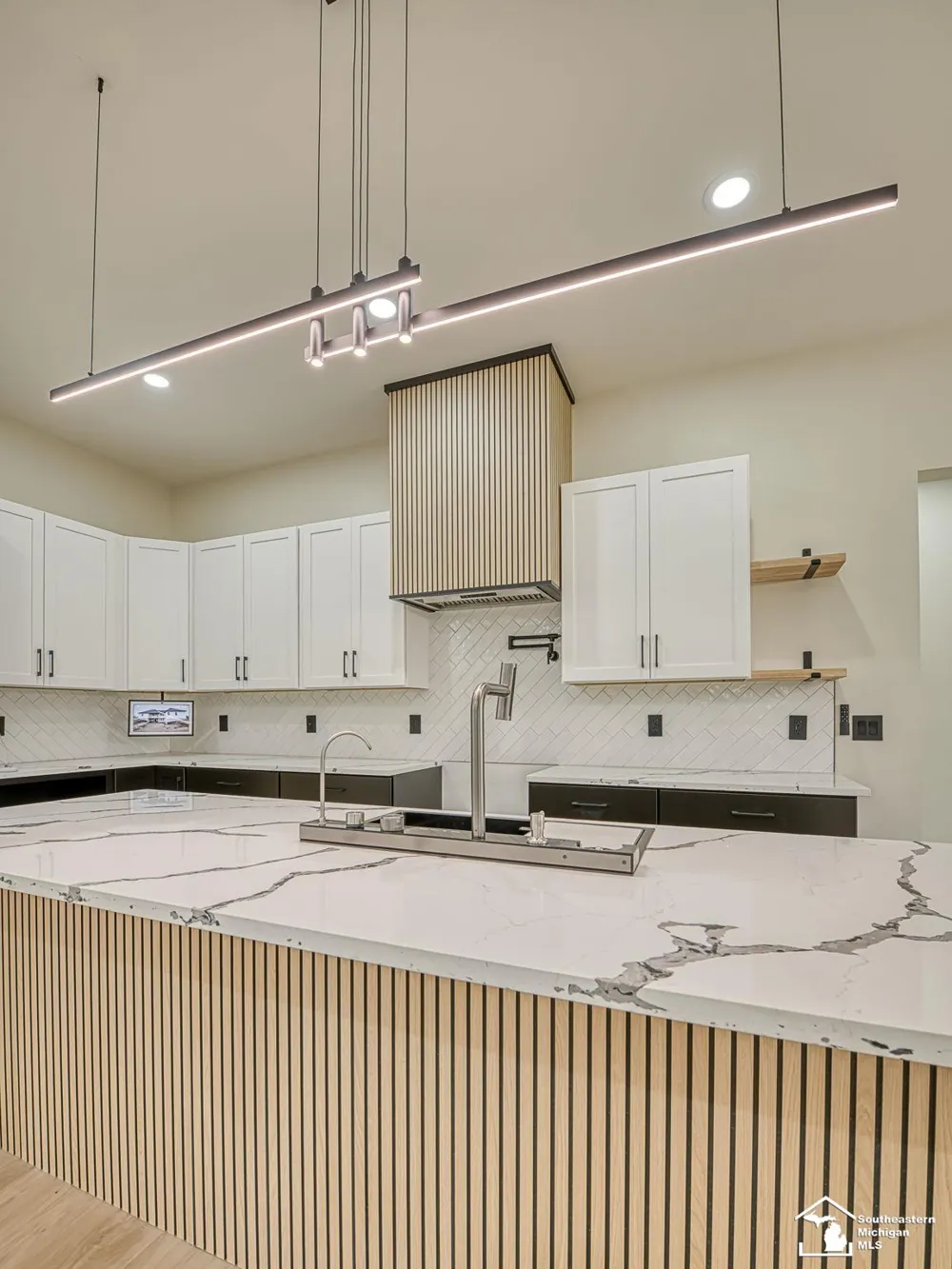 2706 S Custer Road Monroe Charter Township, MI 48161