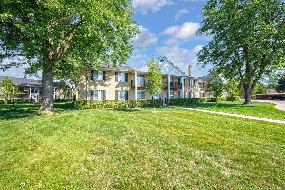 34680 Huntley Drive Sterling Heights City, MI 48312