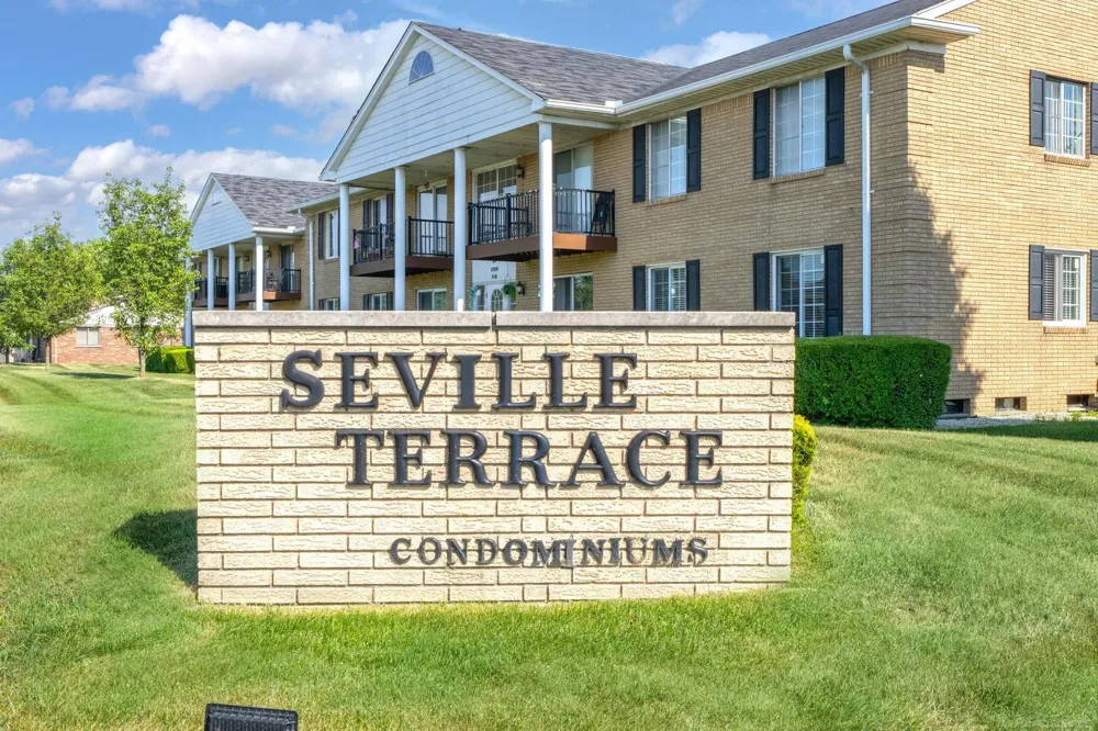 34680 Huntley Drive Sterling Heights City, MI 48312