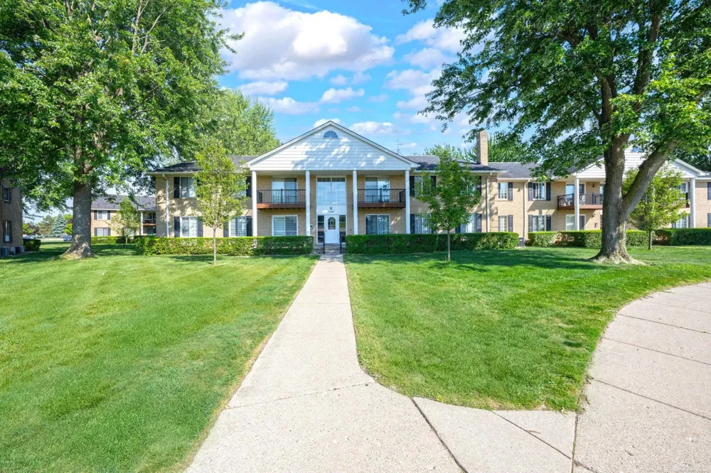 34680 Huntley Drive Sterling Heights City, MI 48312