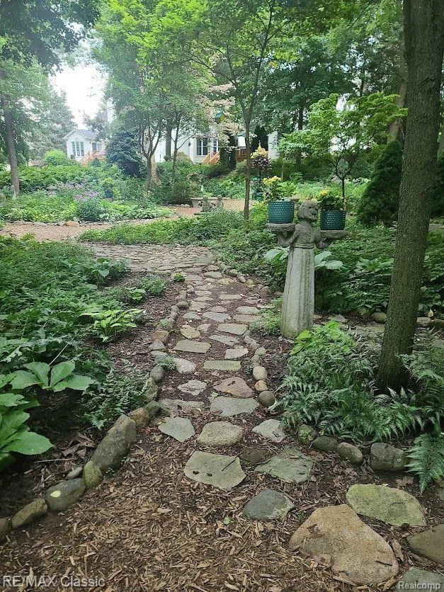 39530 ROCKCREST LANE Northville Township, MI 48168