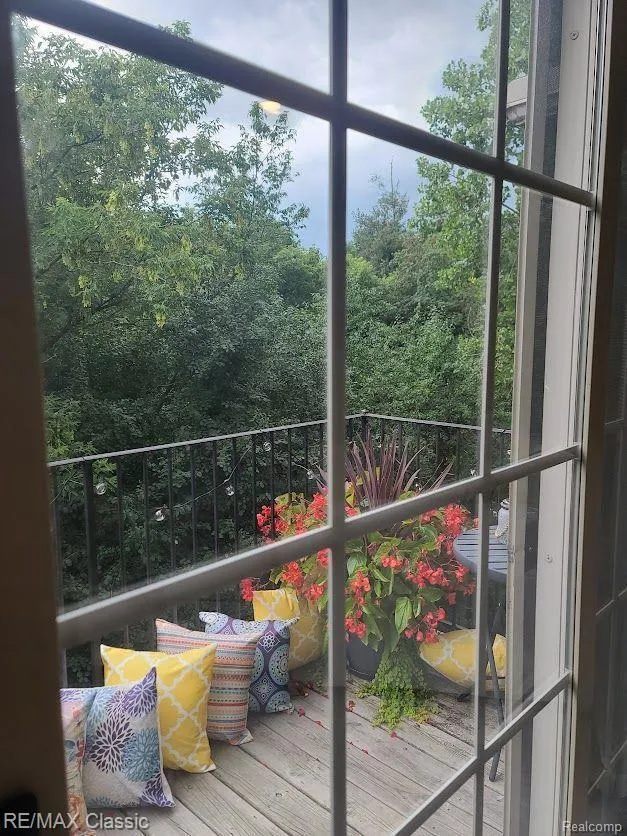 39530 ROCKCREST LANE Northville Township, MI 48168