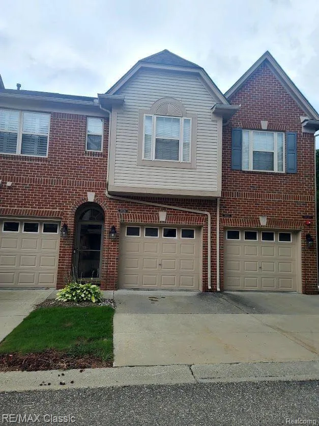 39530 ROCKCREST LANE Northville Township, MI 48168