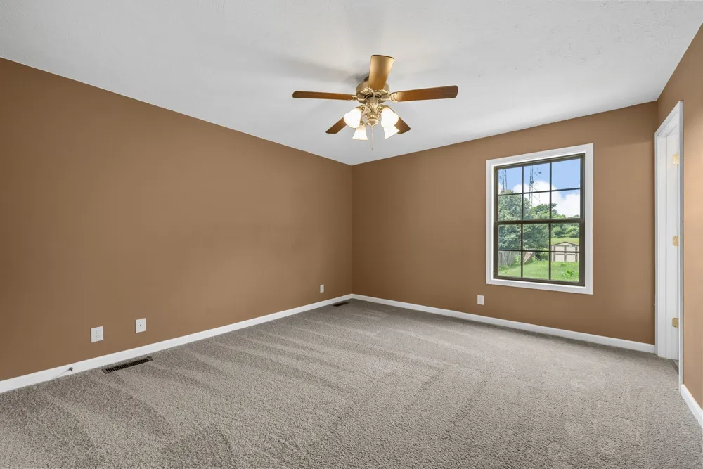 2611 Cider Dr Clarksville, TN 37040