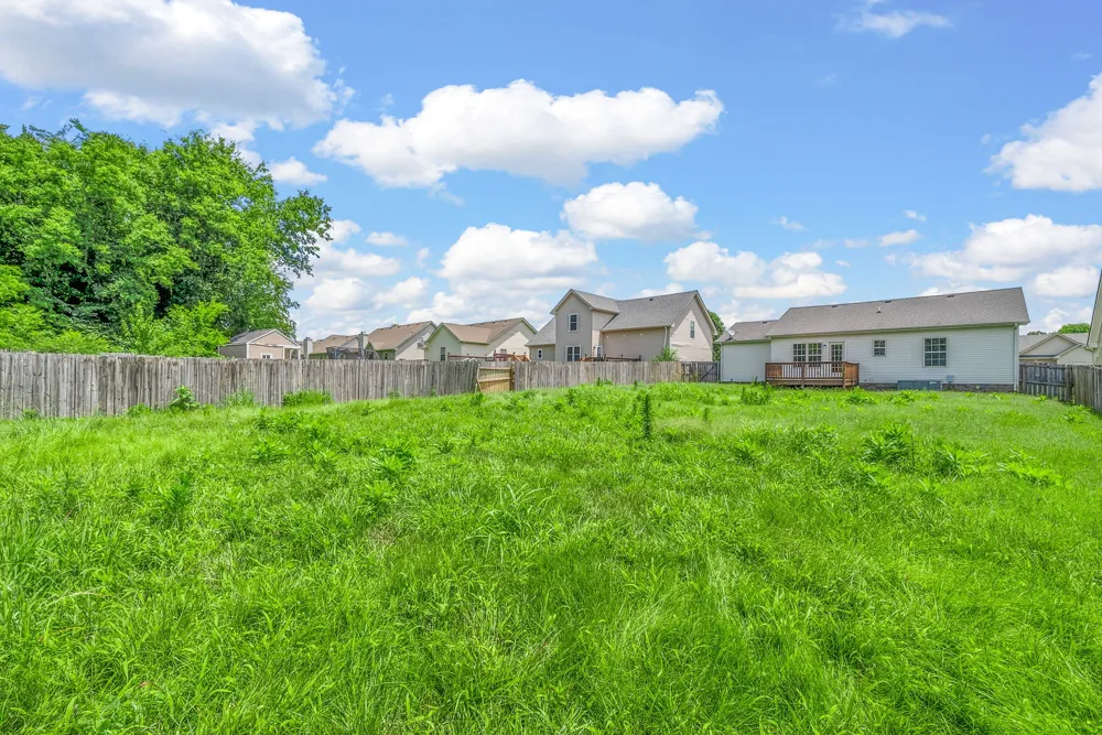 2611 Cider Dr Clarksville, TN 37040