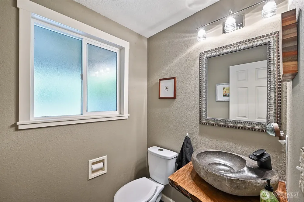 16732 NE 138th Court Woodinville, WA 98072