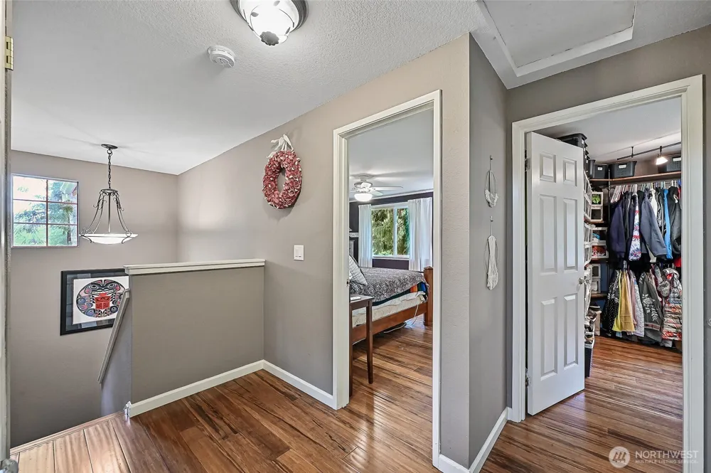 16732 NE 138th Court Woodinville, WA 98072