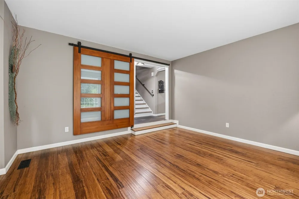 16732 NE 138th Court Woodinville, WA 98072