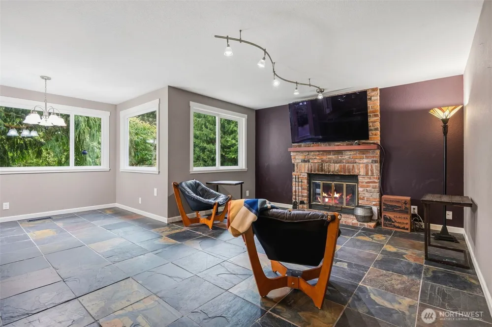 16732 NE 138th Court Woodinville, WA 98072