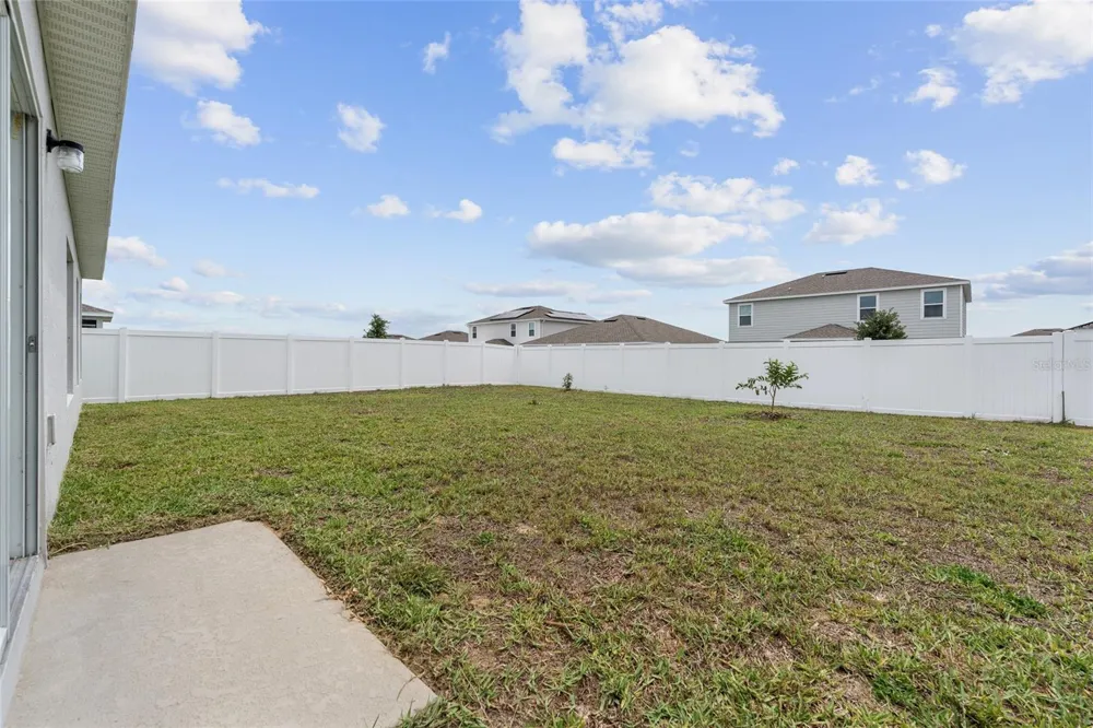 1190 LEXINGTON LANE Haines City, FL 33844