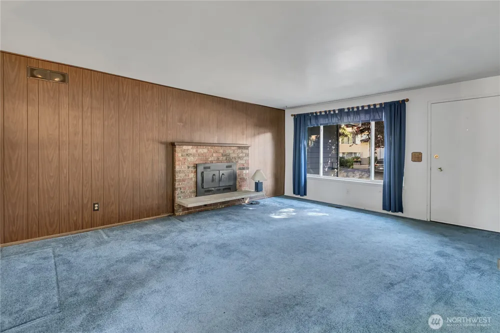 29605 40th Place S Auburn, WA 98001