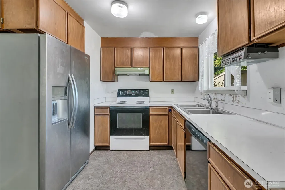 29605 40th Place S Auburn, WA 98001
