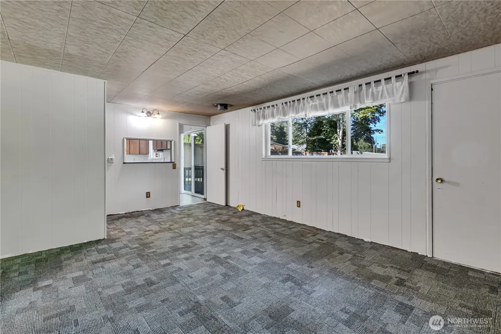 29605 40th Place S Auburn, WA 98001