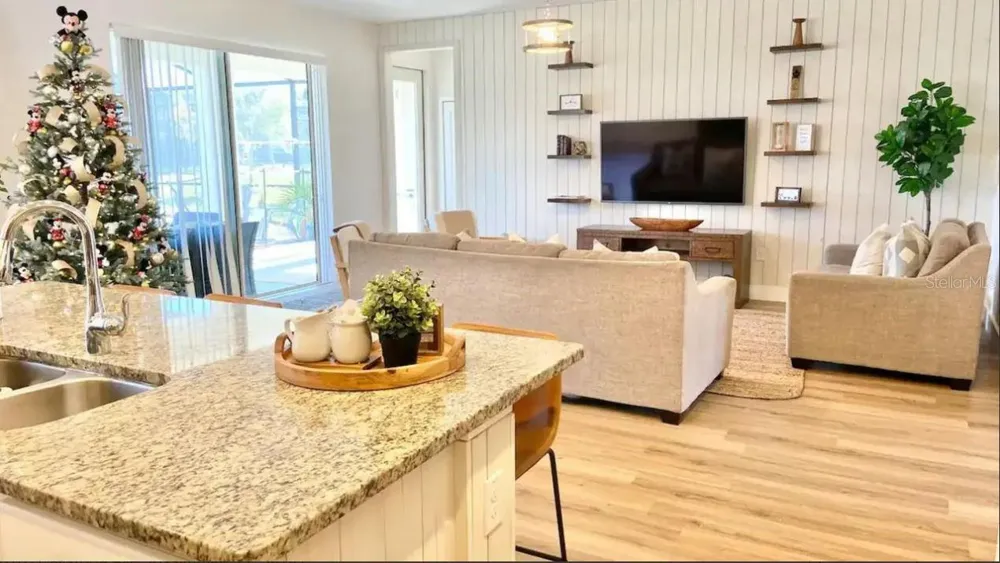2676 CALISTOGA AVENUE Kissimmee, FL 34741