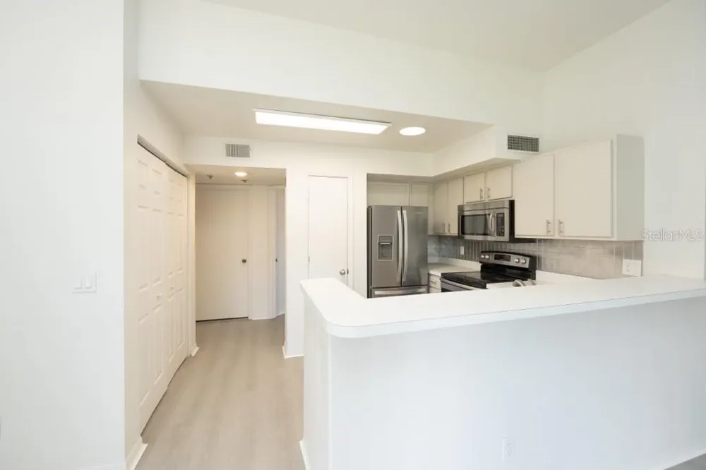 7230 WESTPOINTE BOULEVARD #1233 Orlando, FL 32835