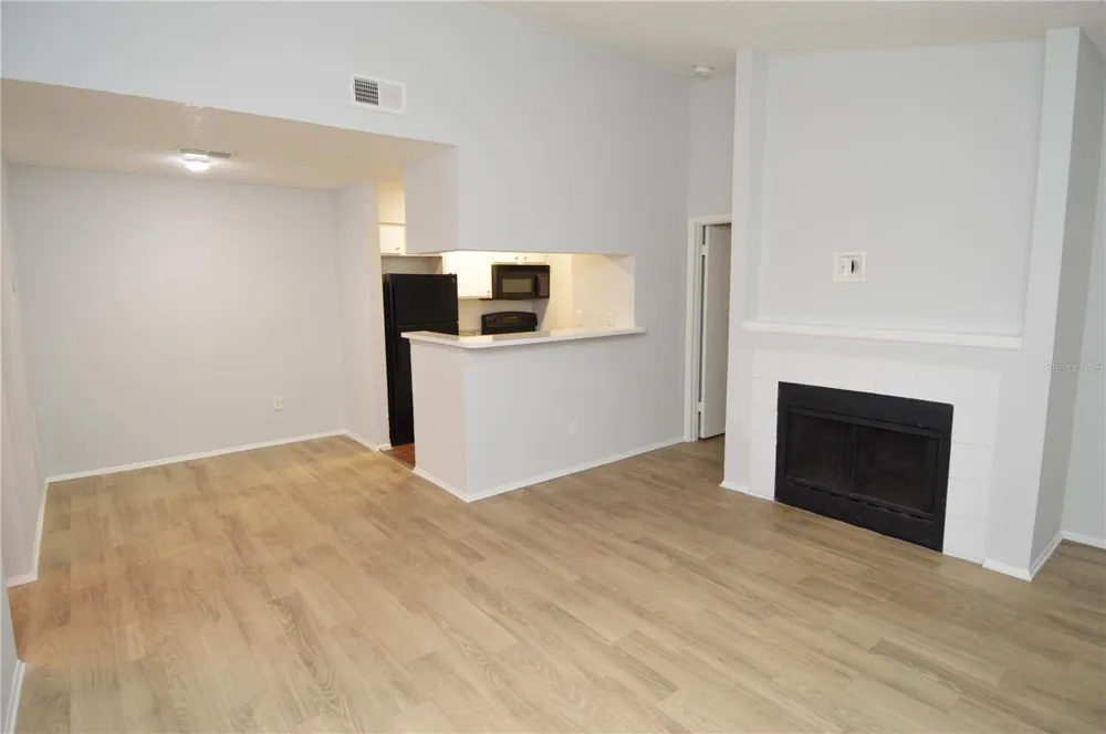 8645 FANCY FINCH DRIVE #202 Tampa, FL 33614