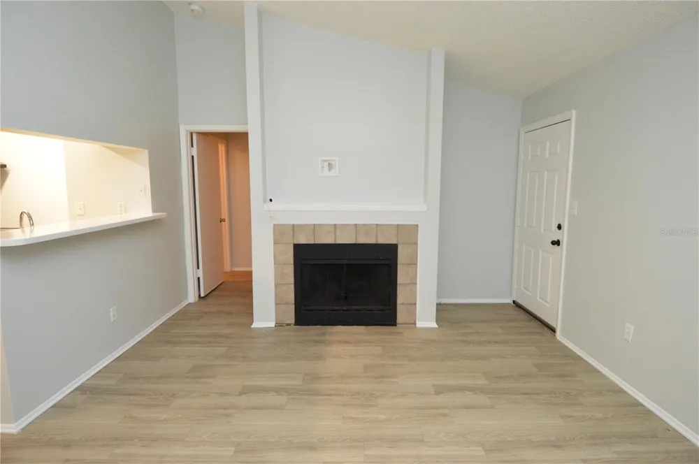 8645 FANCY FINCH DRIVE #202 Tampa, FL 33614