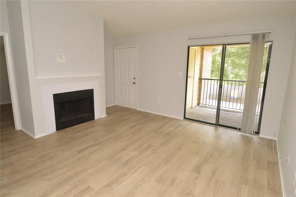 8645 FANCY FINCH DRIVE #202 Tampa, FL 33614