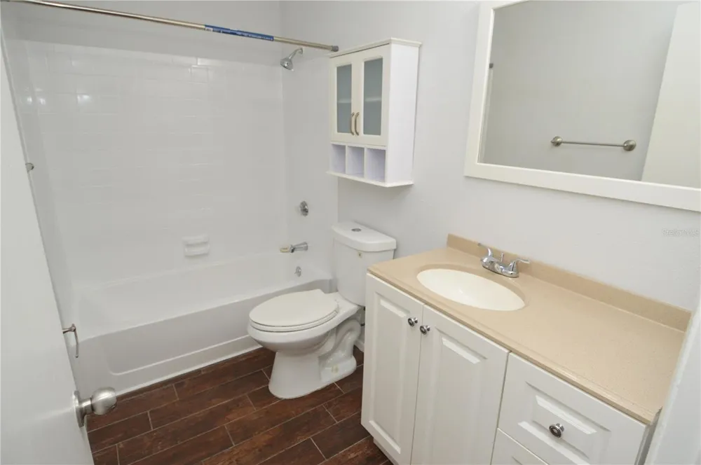 8645 FANCY FINCH DRIVE #202 Tampa, FL 33614
