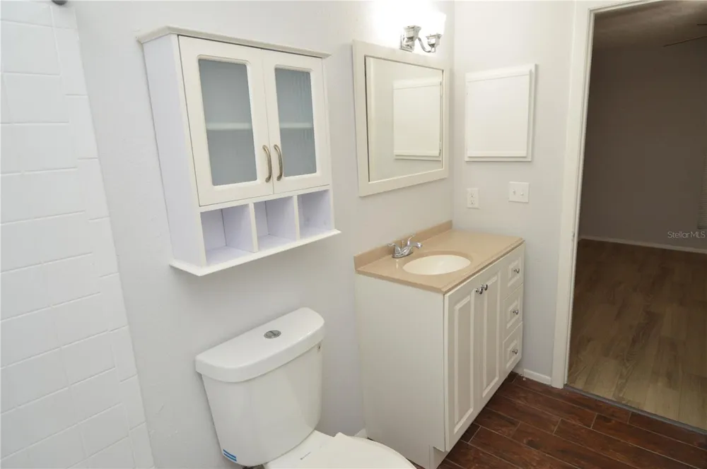 8645 FANCY FINCH DRIVE #202 Tampa, FL 33614