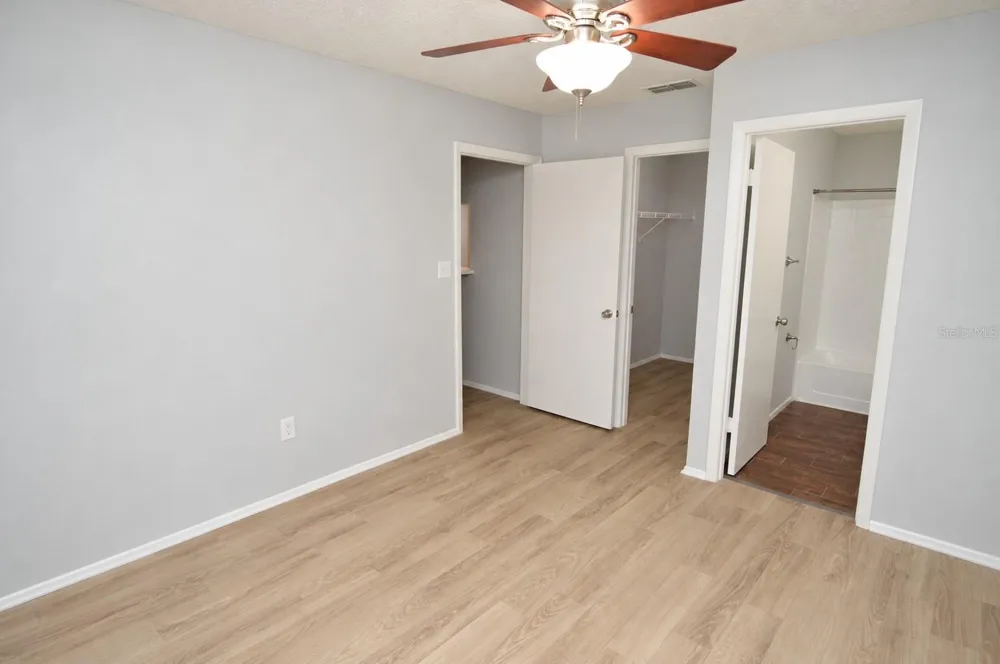 8645 FANCY FINCH DRIVE #202 Tampa, FL 33614