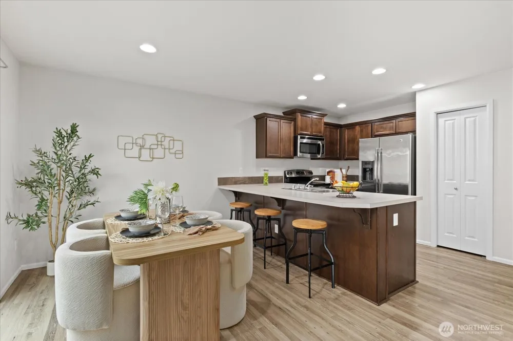 7423 19th Place SE Lake Stevens, WA 98258