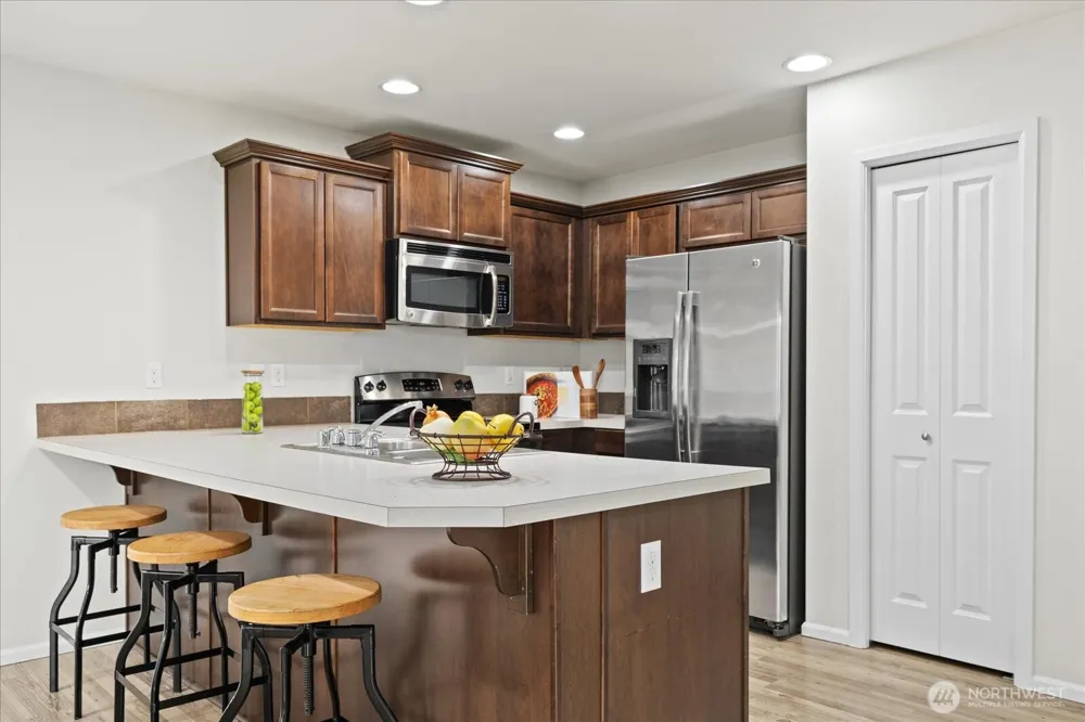 7423 19th Place SE Lake Stevens, WA 98258
