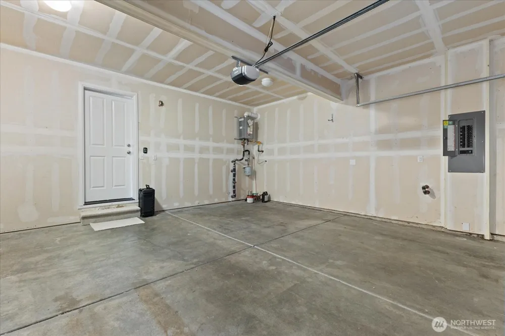7423 19th Place SE Lake Stevens, WA 98258