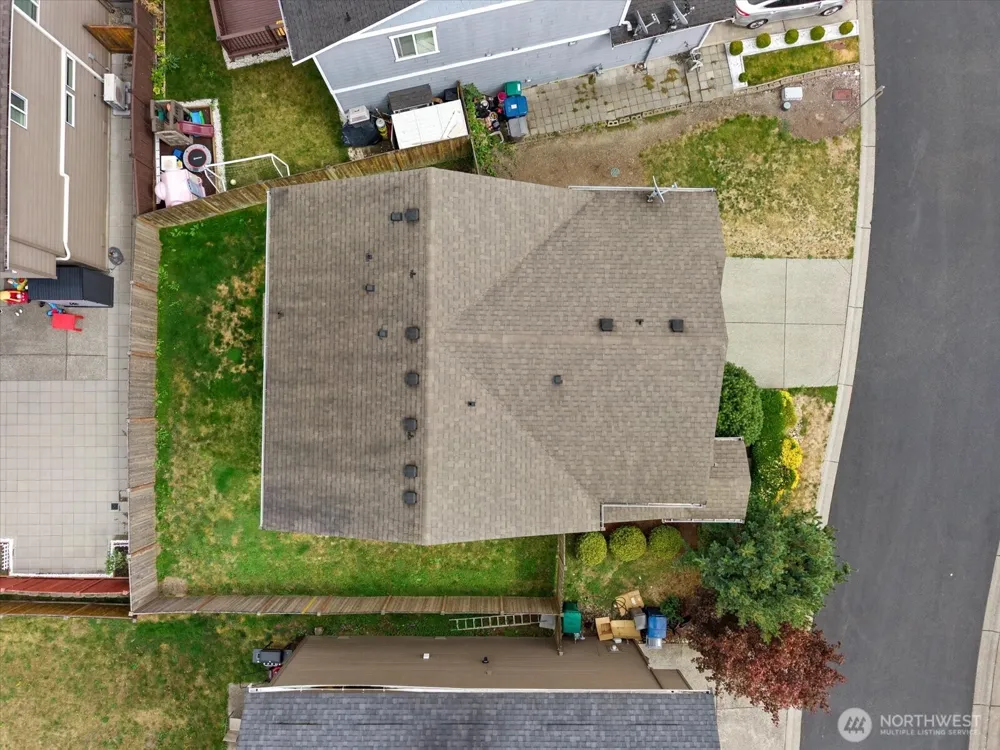 7423 19th Place SE Lake Stevens, WA 98258