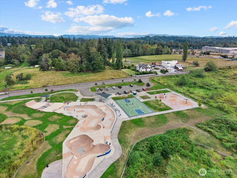 7423 19th Place SE Lake Stevens, WA 98258