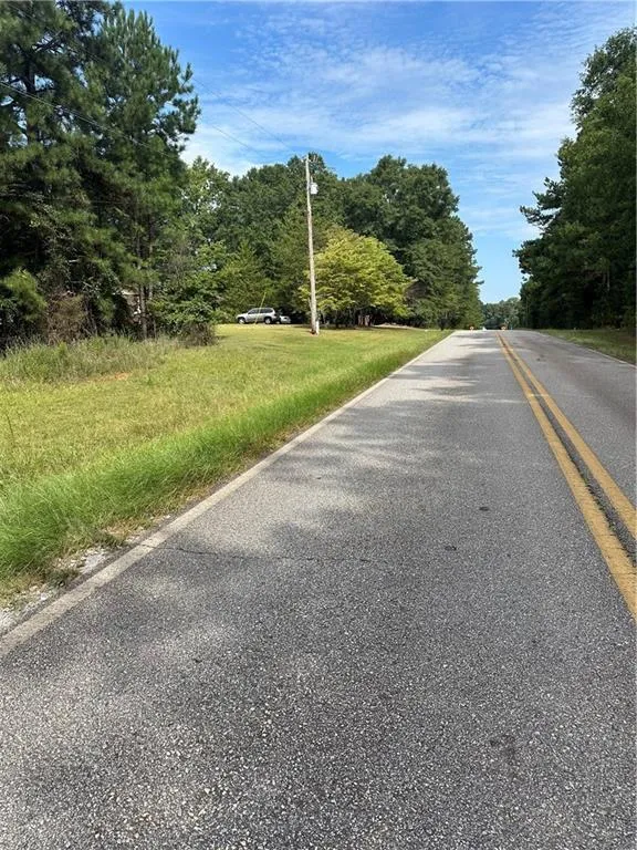 809 Laboon Road Monroe, GA 30655